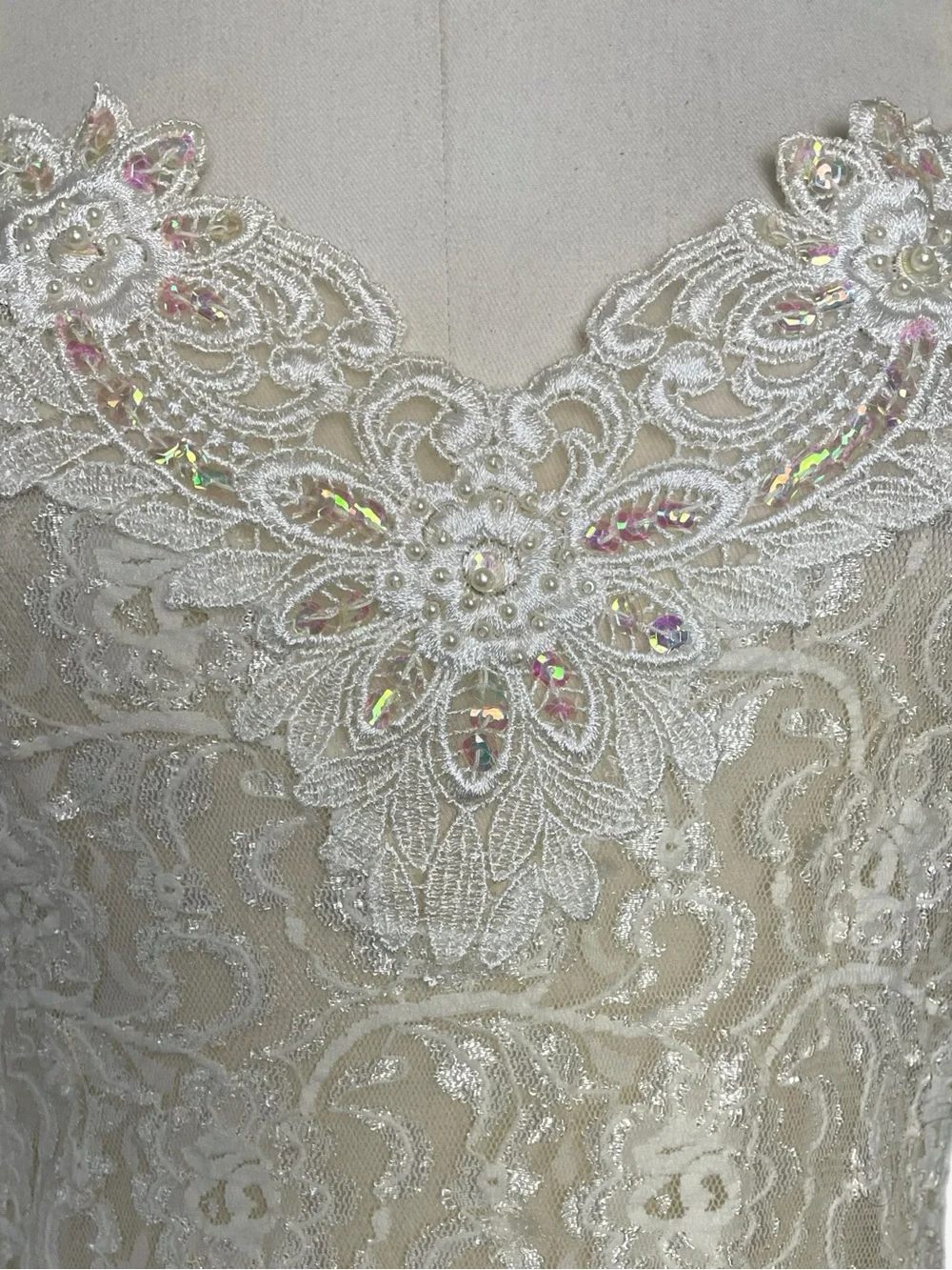 Vintage Unforgettable White sheer lace sequin slip lingerie coquette bridal S - Picture 3 of 13